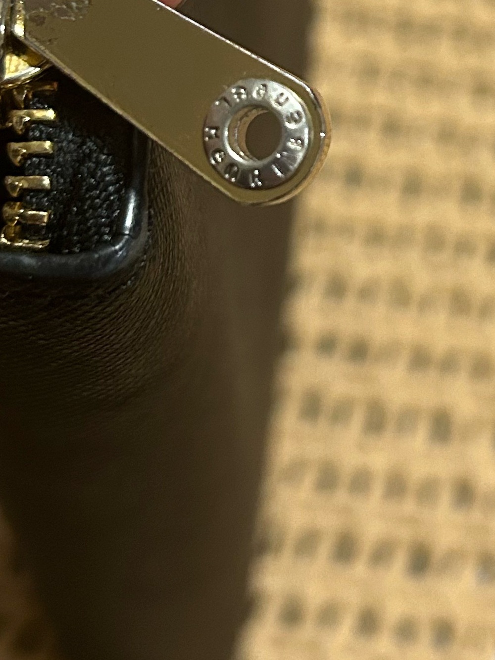 Henri Bendel Wallet - Picture 9 of 12